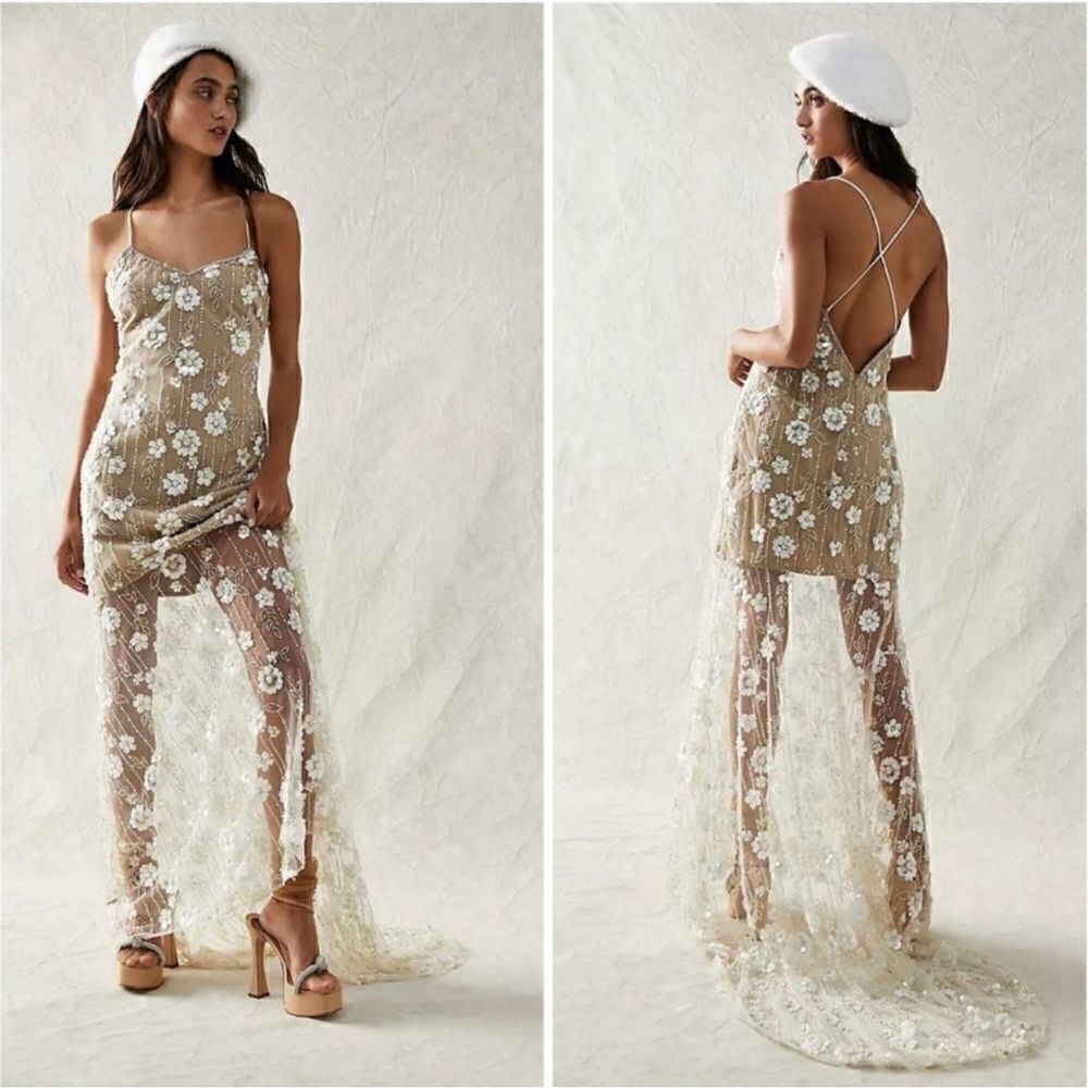 ELLIATT RETUSA GOWN